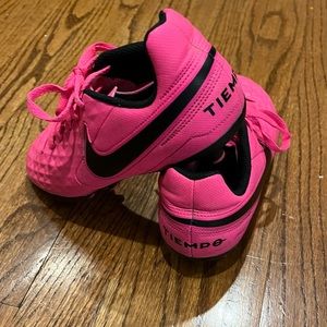 Nike kids Tiempo Legend 8 soccer cleats